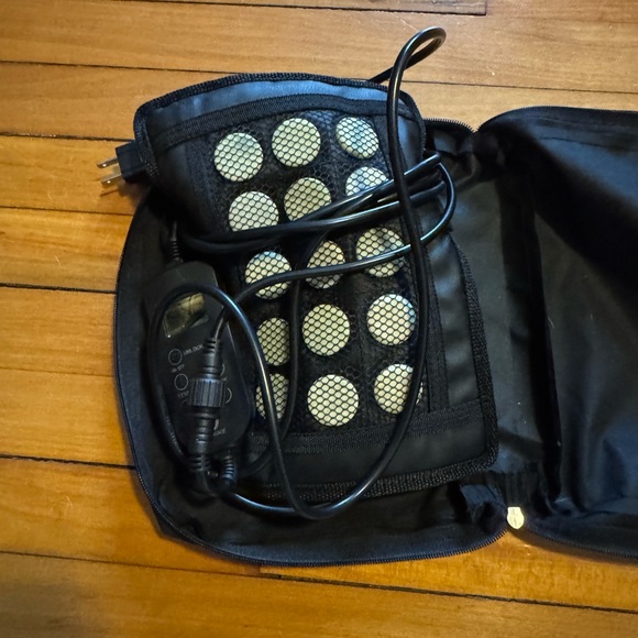 Therasage Heating Pad - Picture 2 of 4